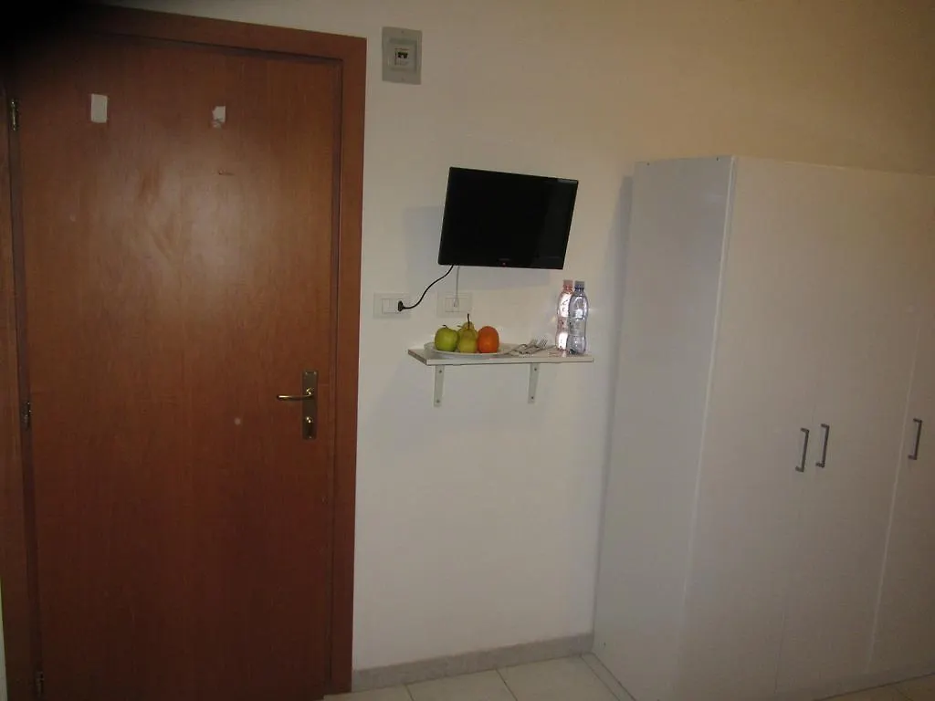 Hotel Corno D'Oro Rimini 2*,
